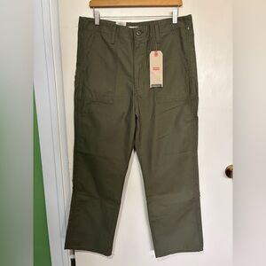 Levi High waisted pants